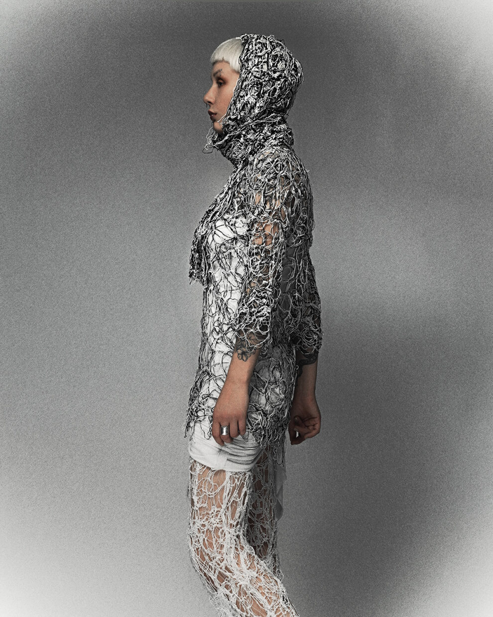 LOOKS OF NEUTRALISM EDITORIAL - MINOAR.COM