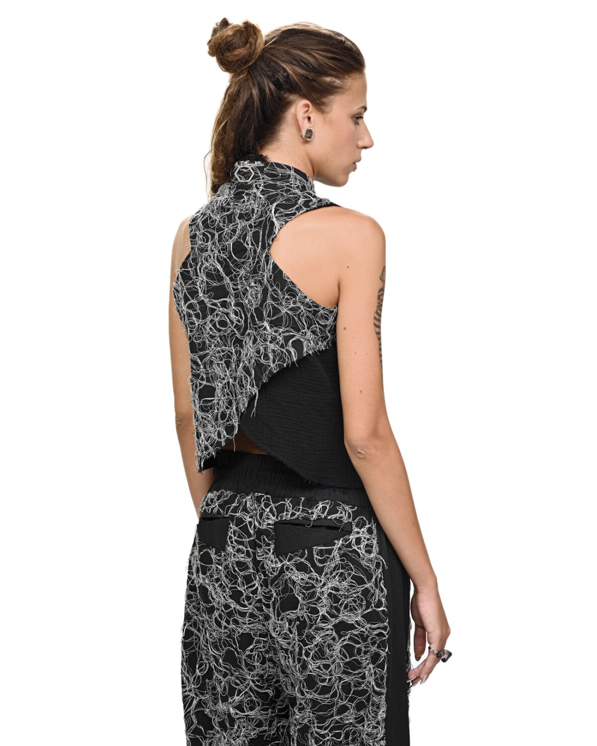 Contrast Angle Construct Vest